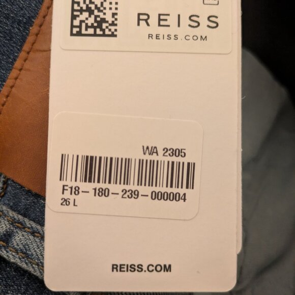 Never been worn Reiss flare jeans - Picture 5 of 5